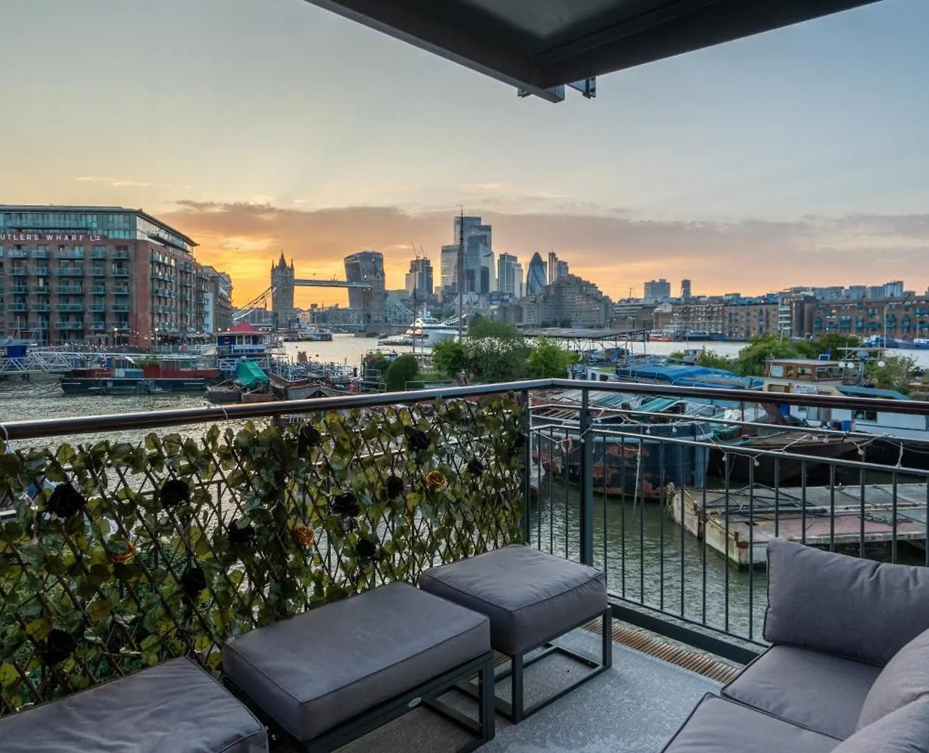 Tower Bridge Best Vue Apartment London