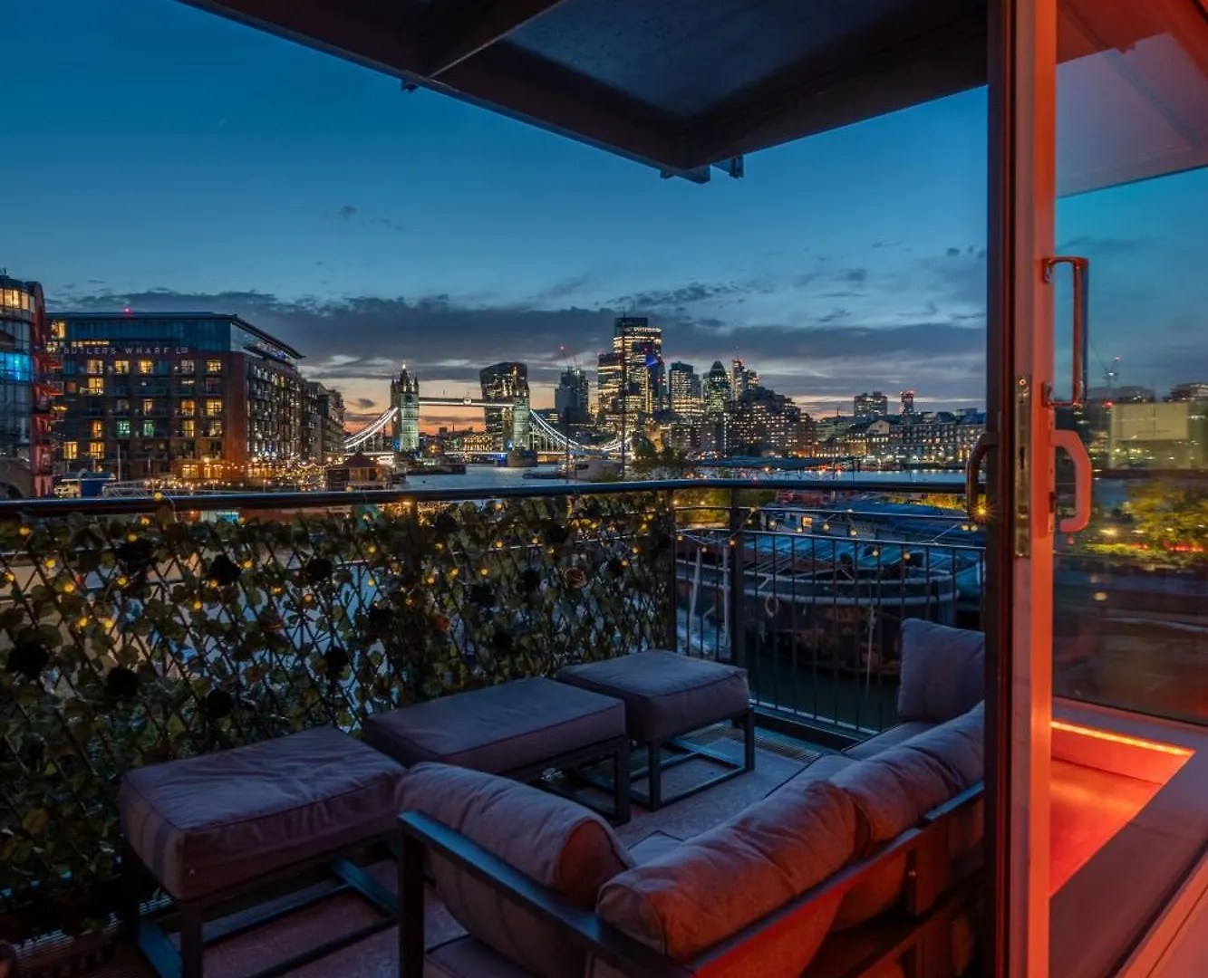 Tower Bridge Best Vue Apartment London 0*,