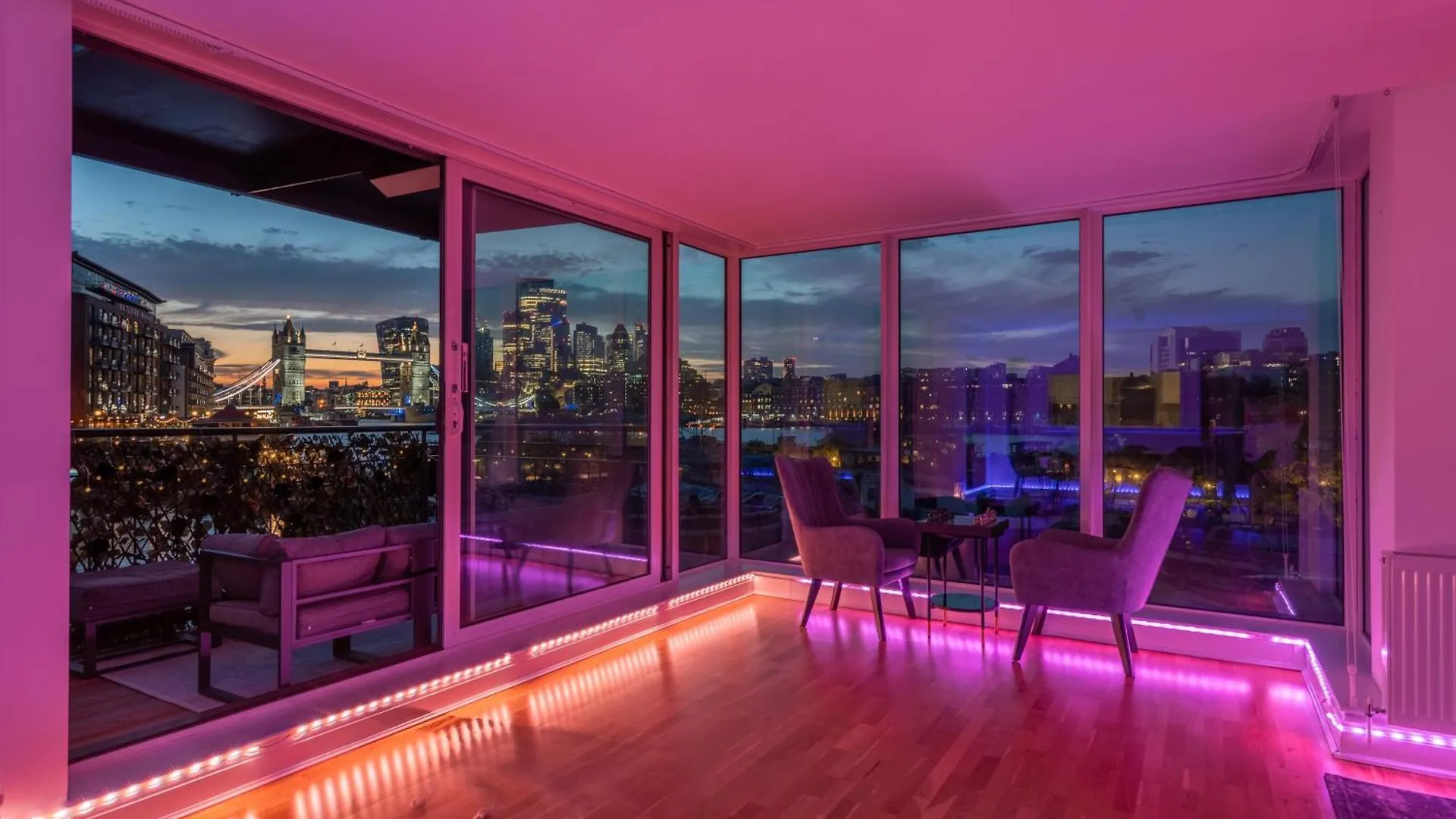 Tower Bridge Best Vue Apartment London