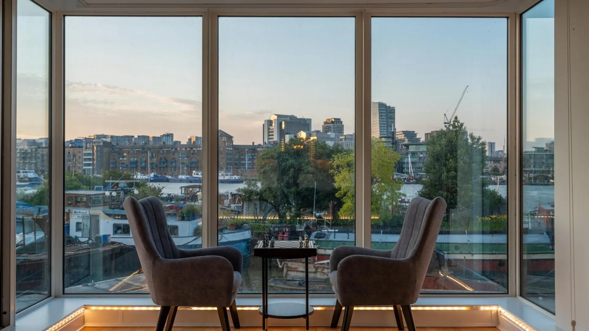 Tower Bridge Best Vue Apartment London