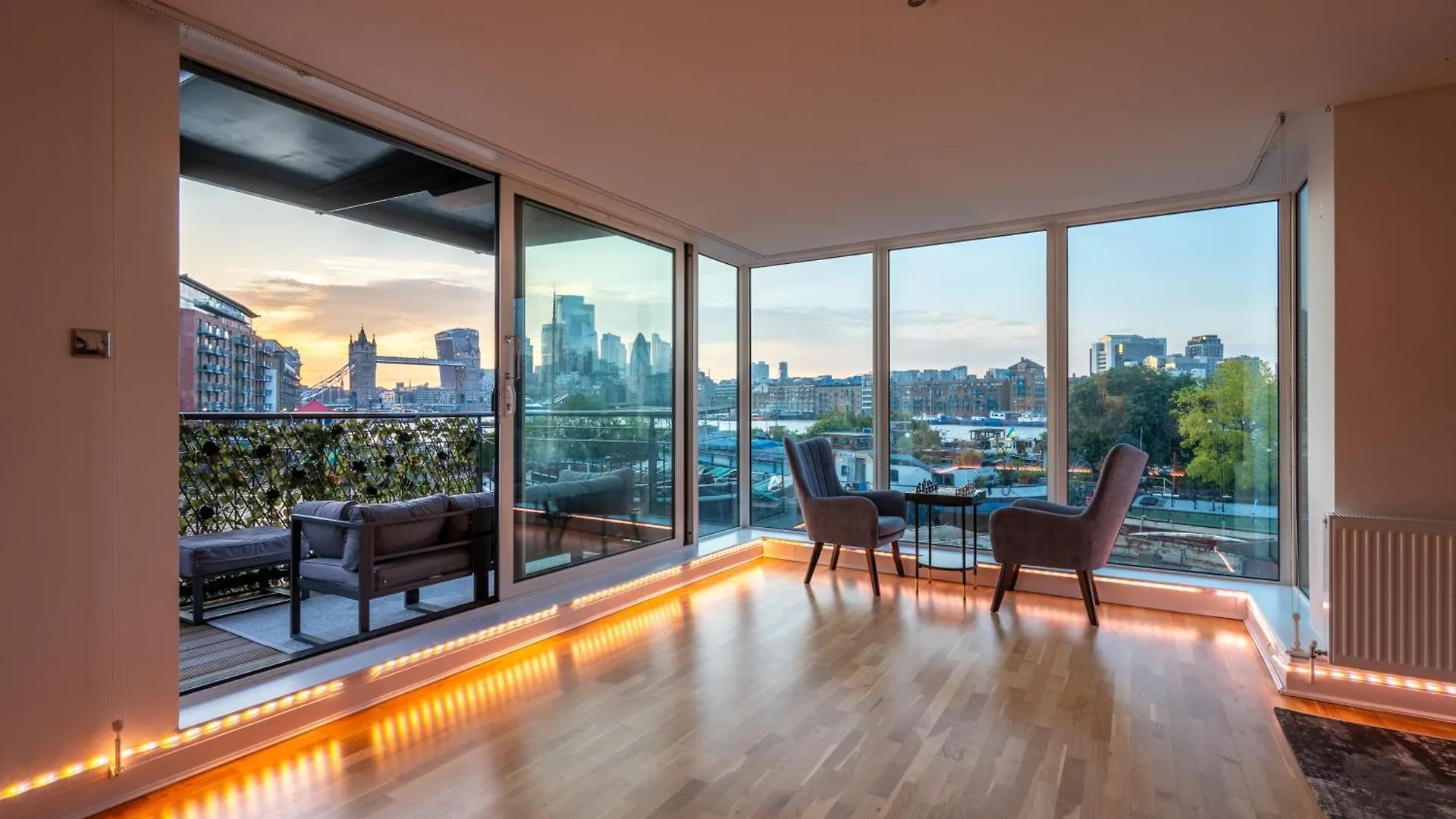 Tower Bridge Best Vue Apartment London