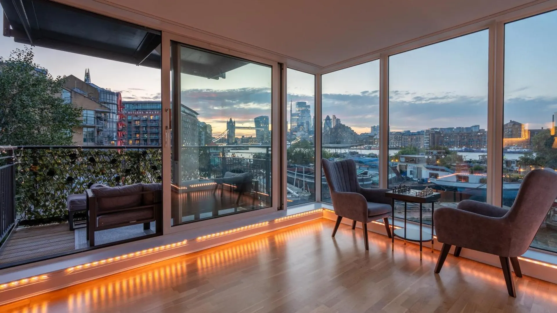 Tower Bridge Best Vue Apartment London